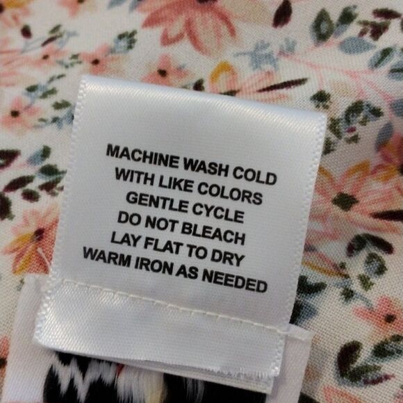 Heart & Heels Maxi Dress - Picture 9 of 11